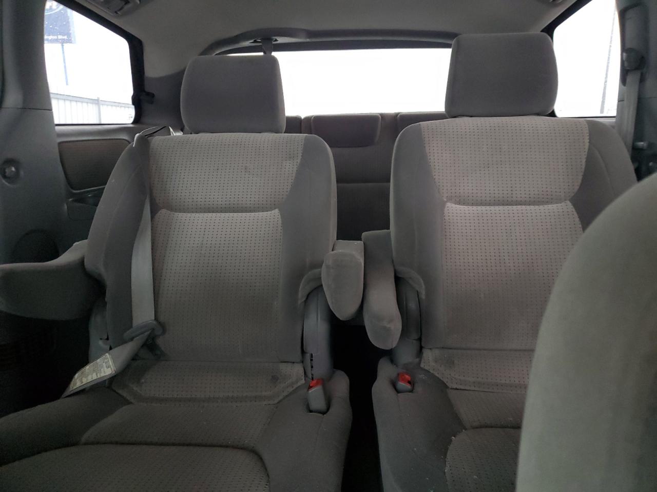 Lot #3274773200 2006 TOYOTA SIENNA CE
