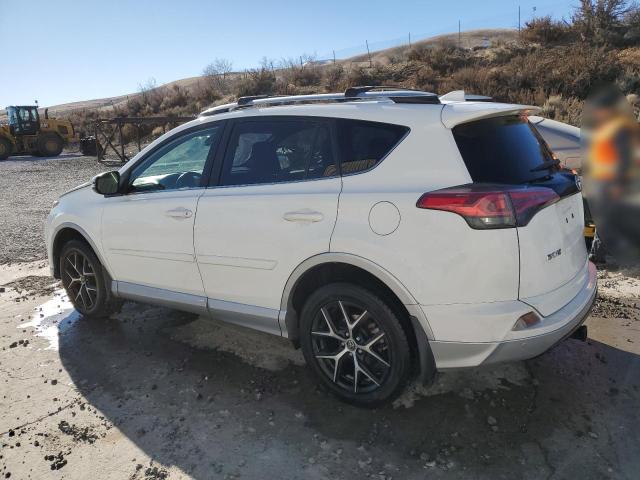 2016 TOYOTA RAV4 SE - JTMJFREV1GJ053693