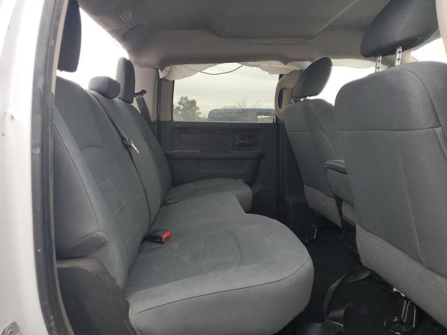 2018 RAM 1500 ST - 3C6RR7KTXJG214401