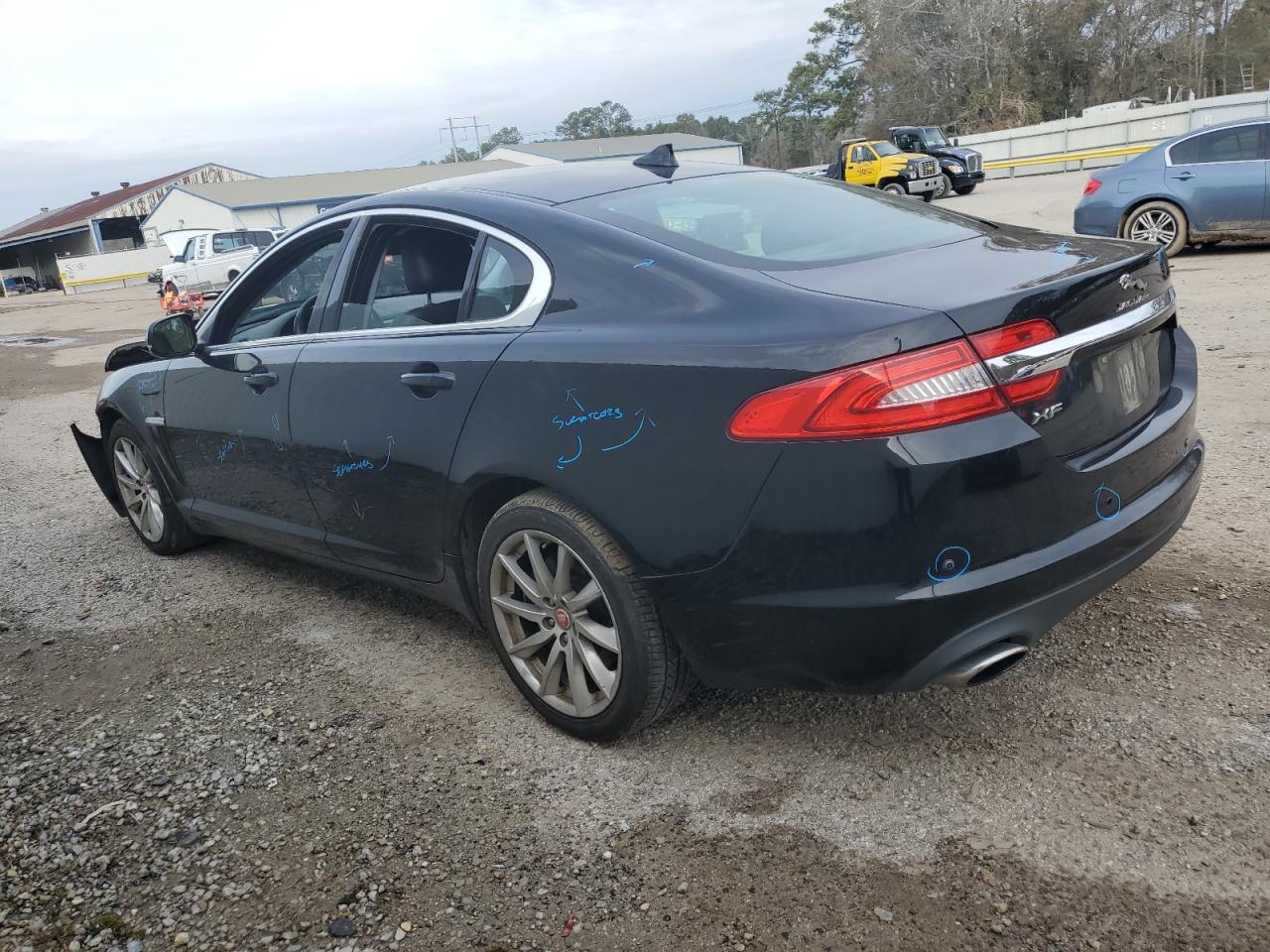 JAGUAR XF 2.0T PREMIUM