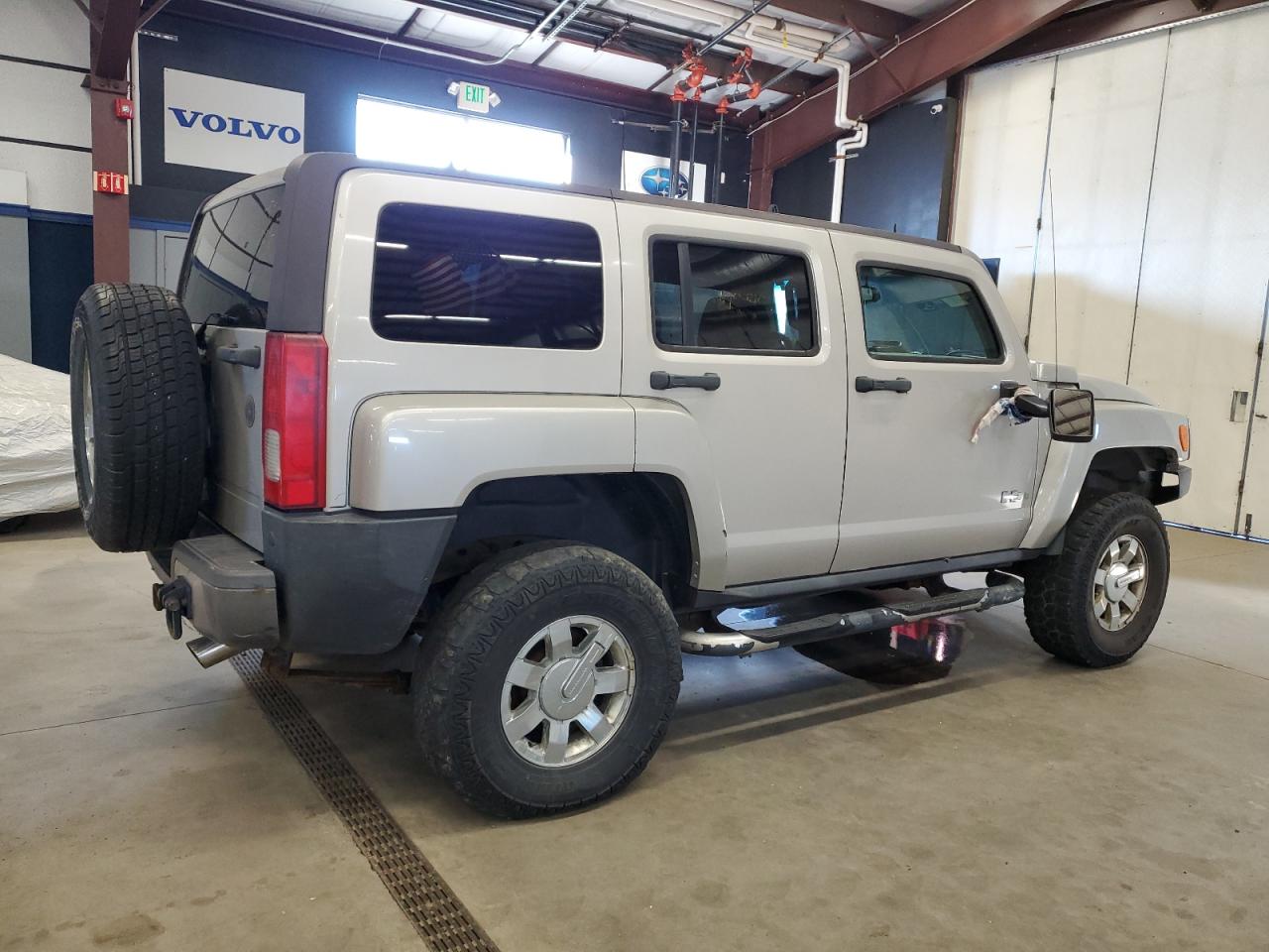 Lot #3052434896 2006 HUMMER H3