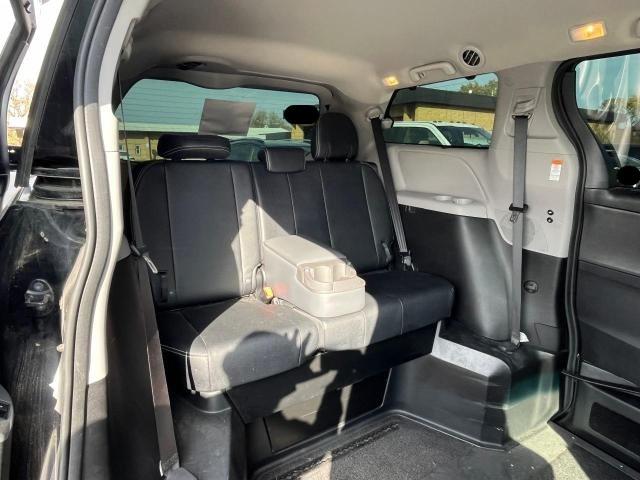 2017 TOYOTA SIENNA SE 5TDXZ3DCXHS814465