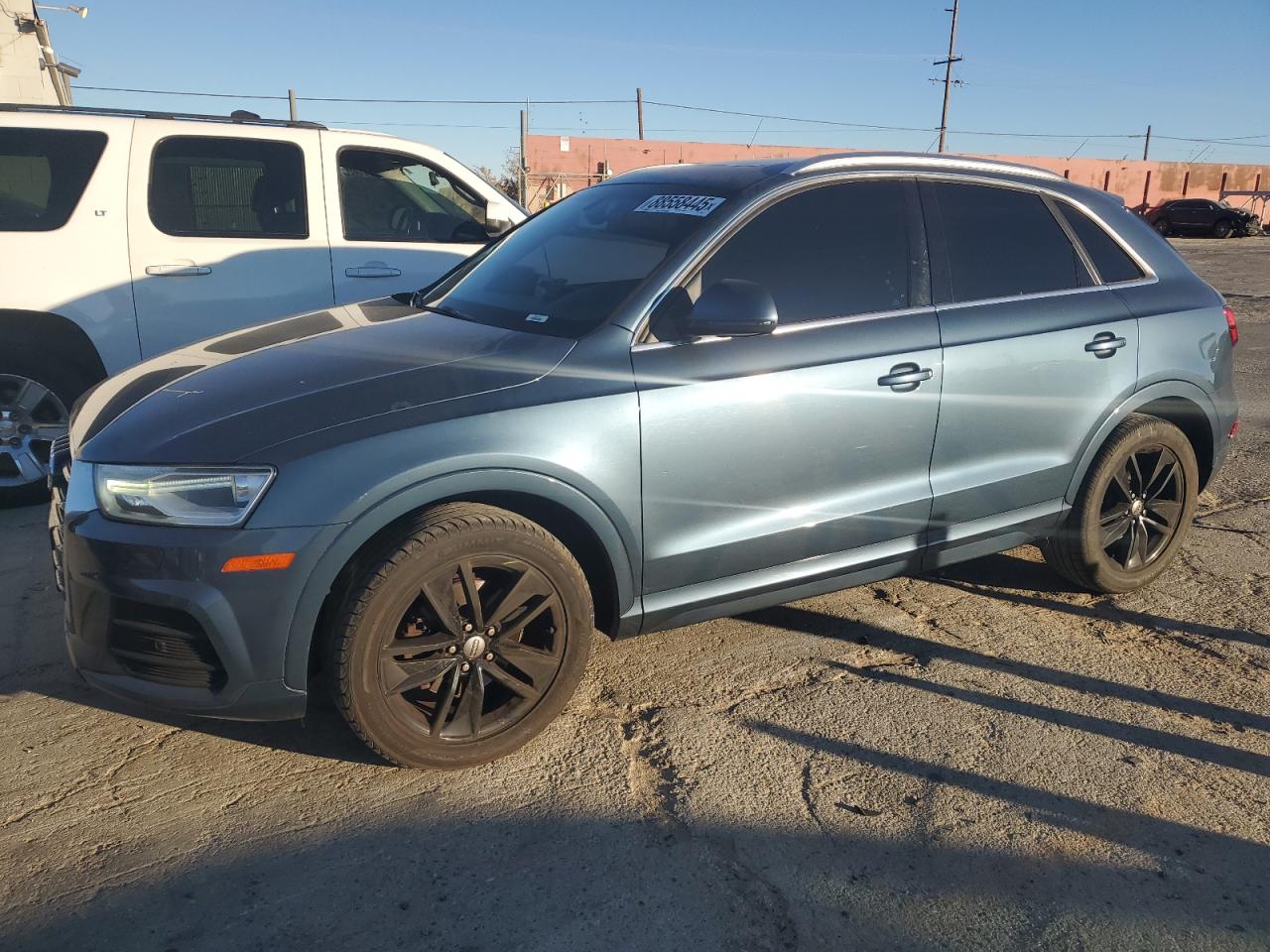  Salvage Audi Q3