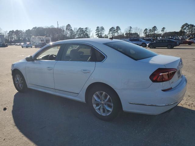 2017 VOLKSWAGEN PASSAT S - 1VWAT7A32HC080230