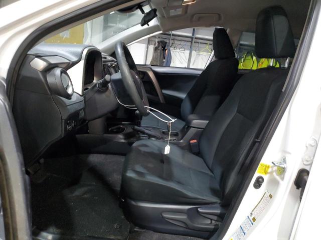 2017 TOYOTA RAV4 LE - JTMBFREV2HD202150