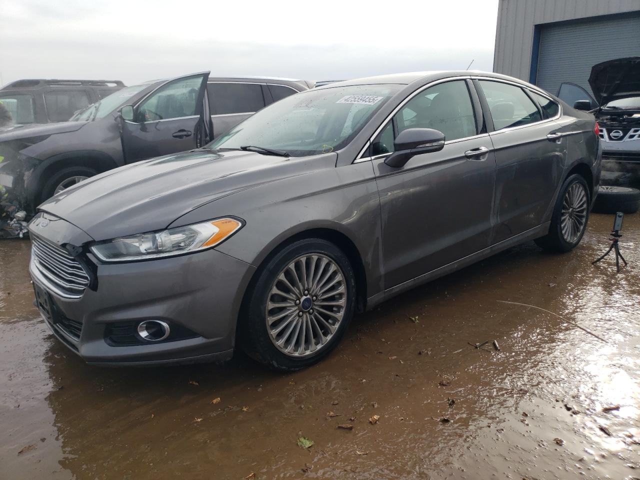  Salvage Ford Fusion