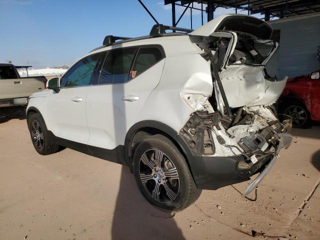 VOLVO XC40 T5 IN 2022 white  gas YV4162UL4N2756751 photo #3