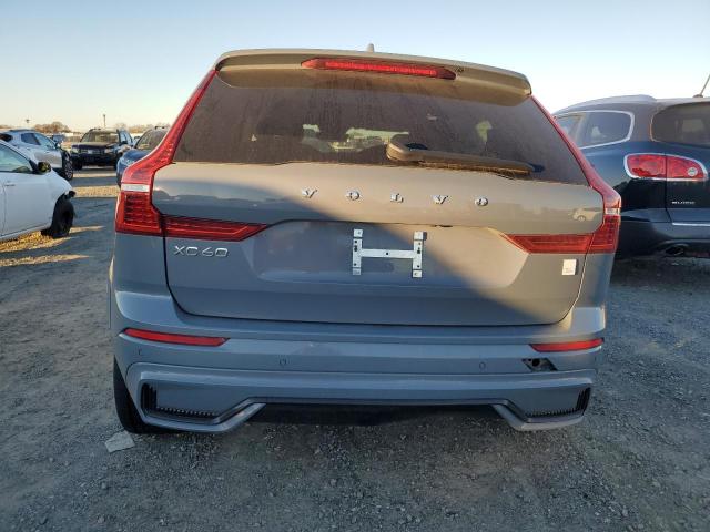 2023 VOLVO XC60 POLES YV4H60DP4P1252778