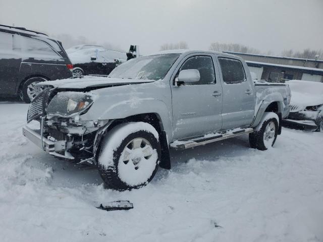 TOYOTA TACOMA DOU