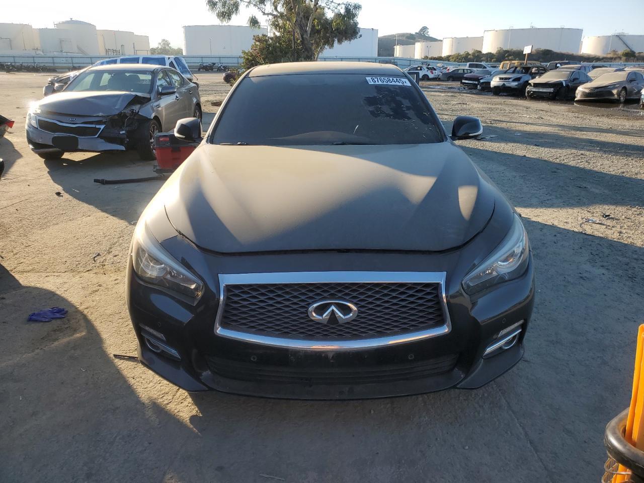 INFINITI Q50 2016
