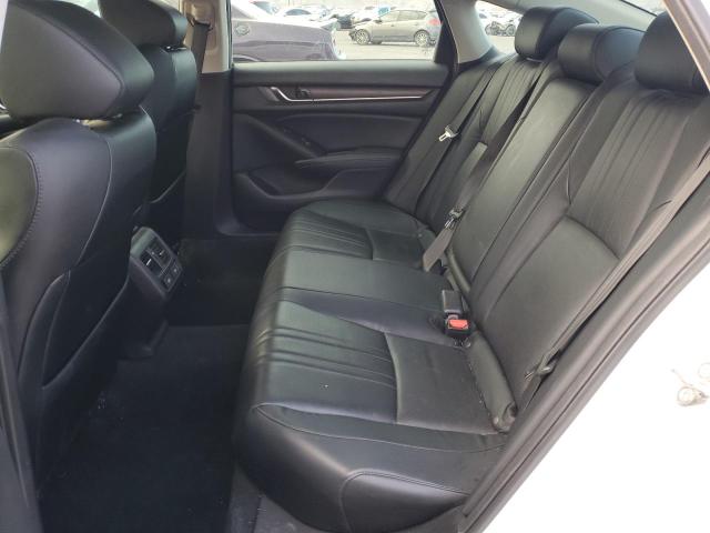 2018 HONDA ACCORD TOU - 1HGCV2F97JA017200