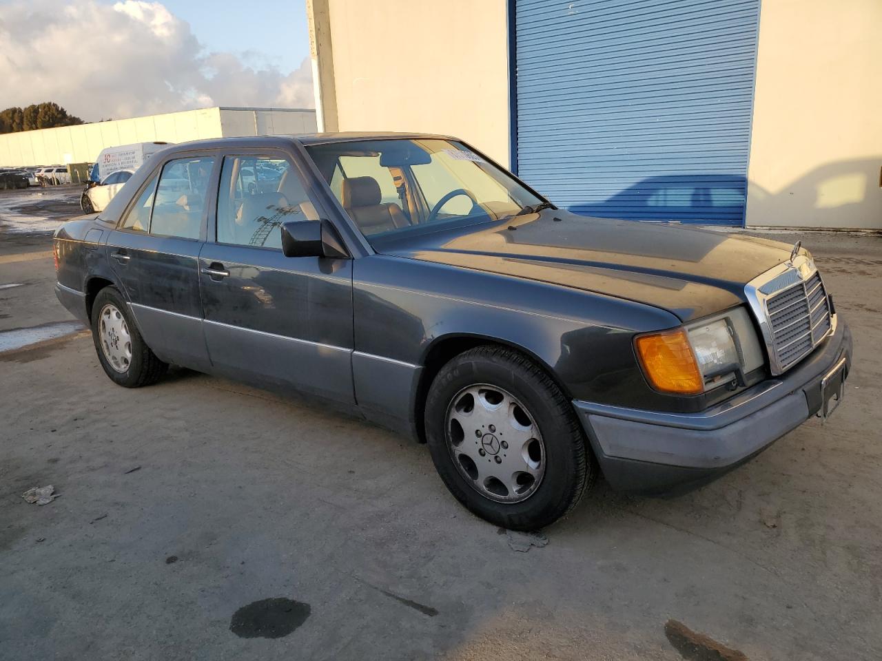 Lot #3048244751 1992 MERCEDES-BENZ 300 E