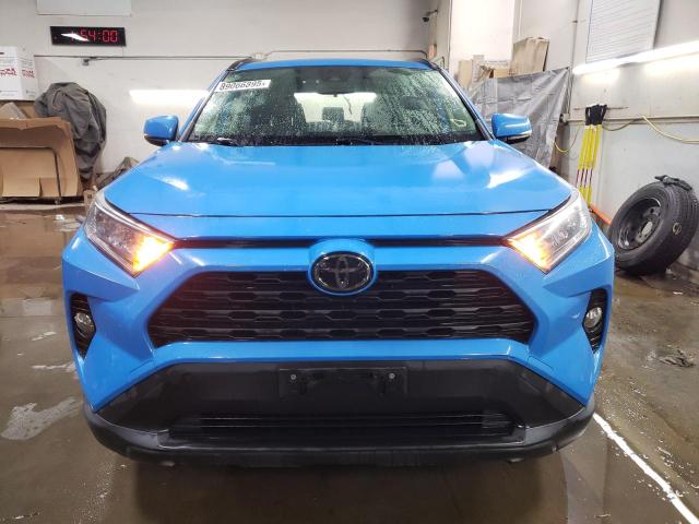 2019 TOYOTA RAV4 XLE - JTMP1RFVXKD011571