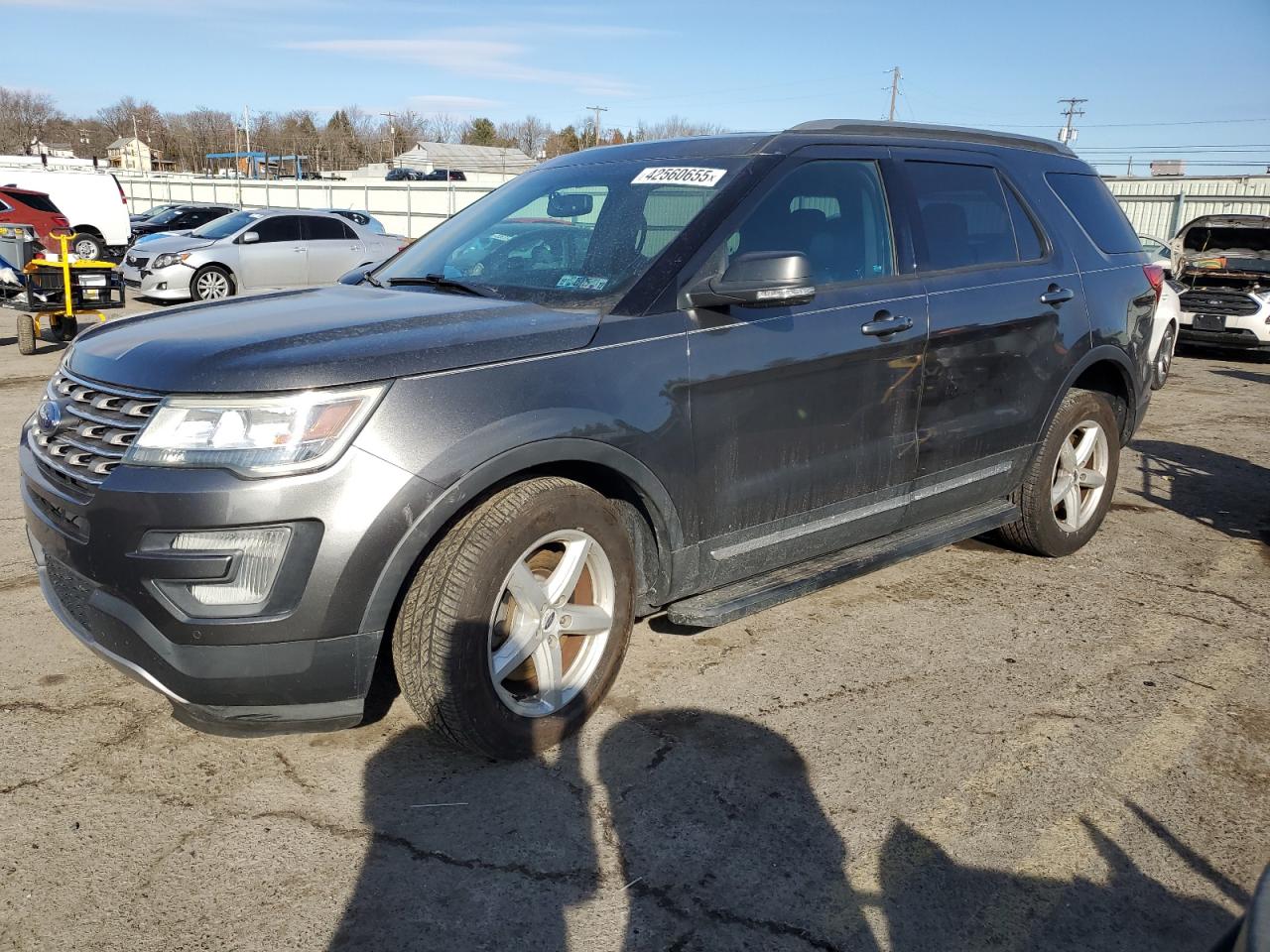  Salvage Ford Explorer