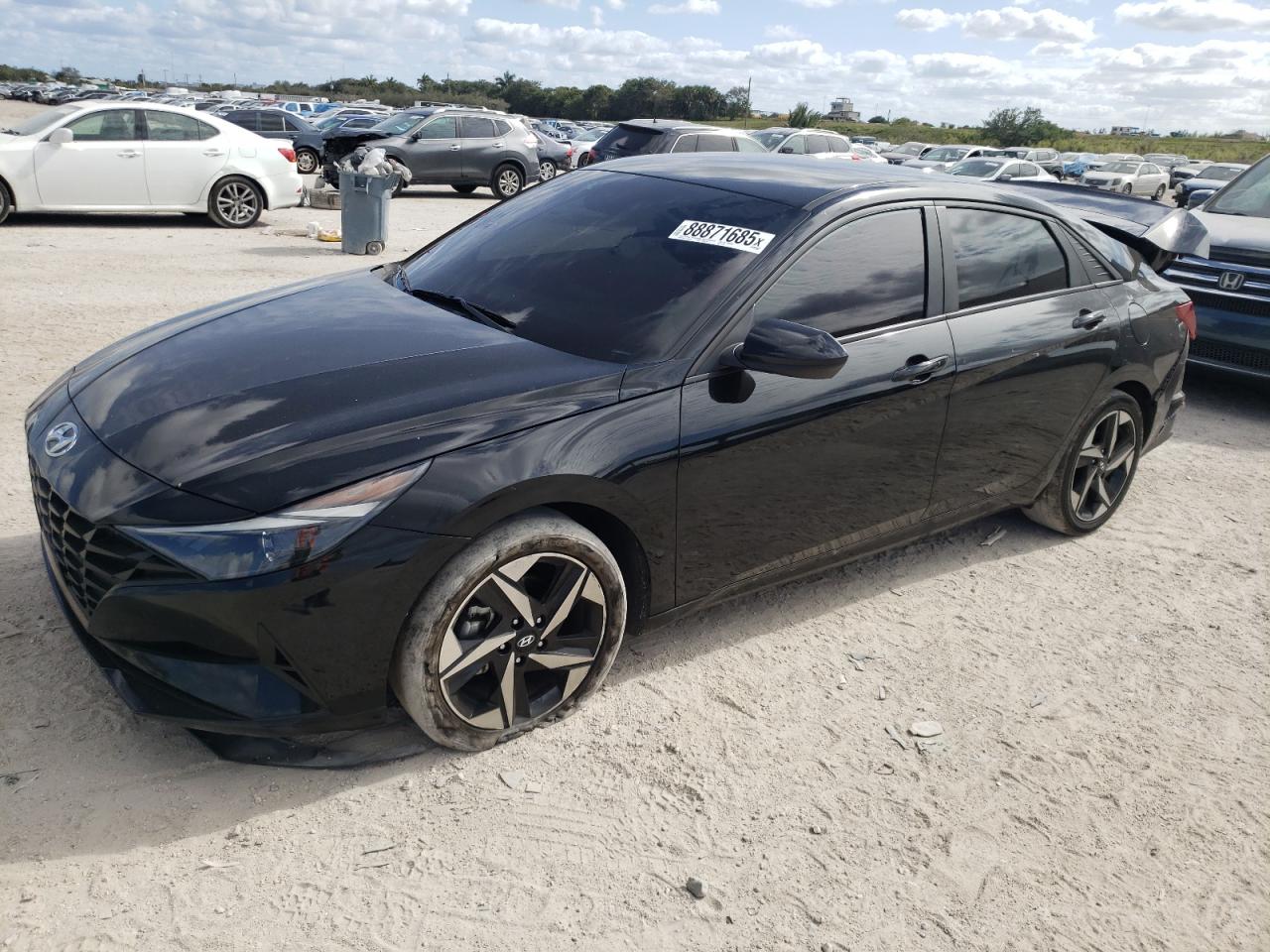 HYUNDAI ELANTRA SEL