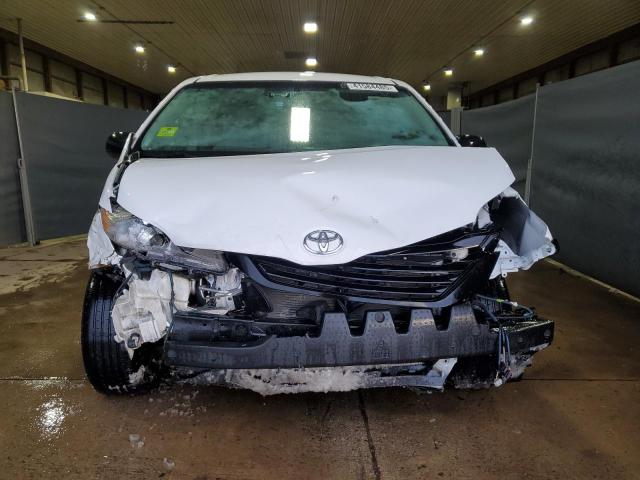 2017 TOYOTA SIENNA 5TDZZ3DC9HS879994