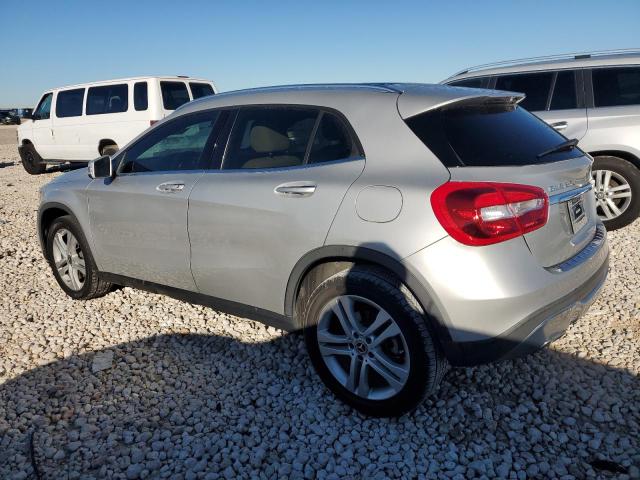 MERCEDES-BENZ GLA 250 2018 silver  gas WDCTG4EB1JJ494708 photo #3