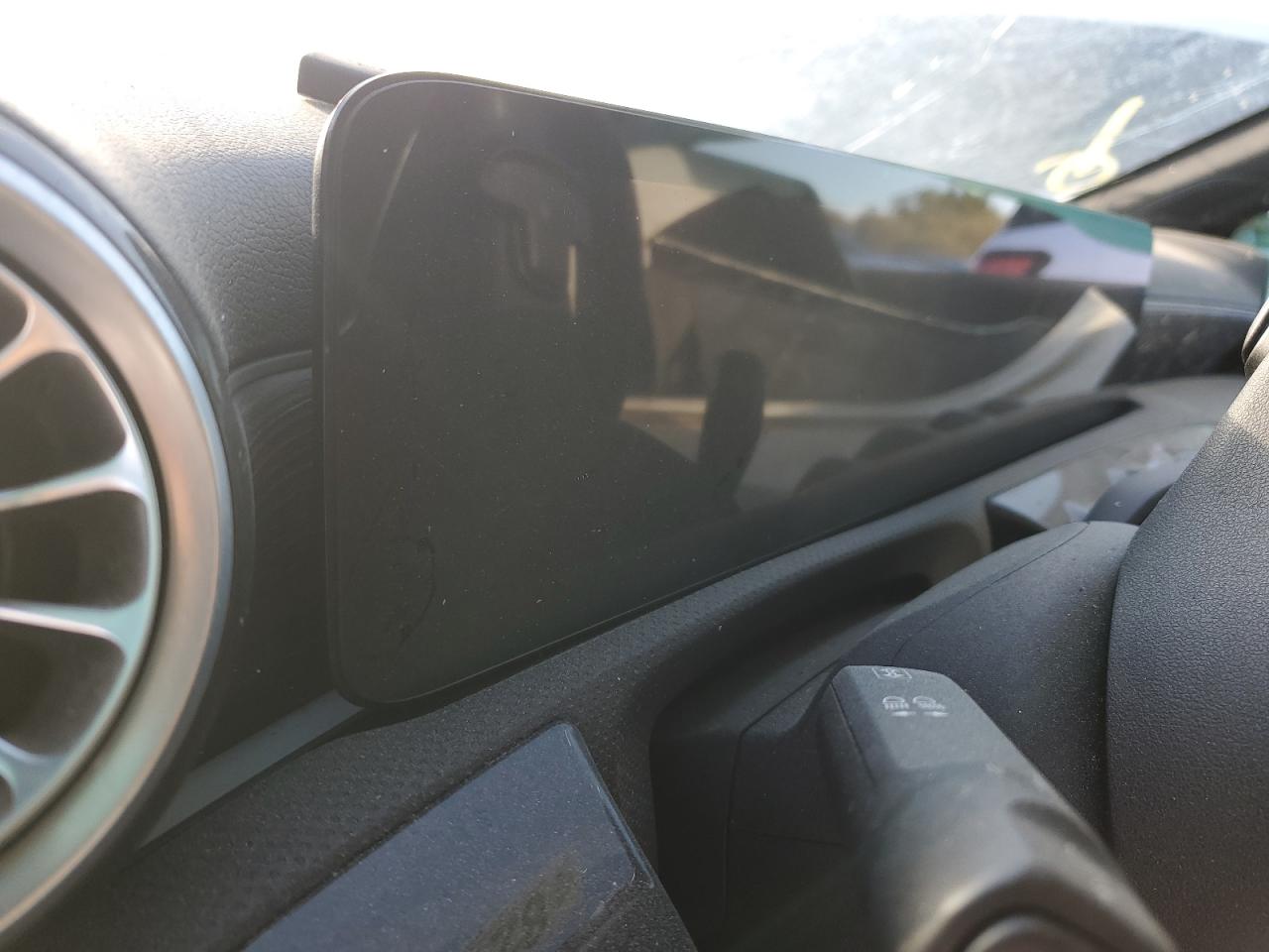 MERCEDES-BENZ A-CLASS 220