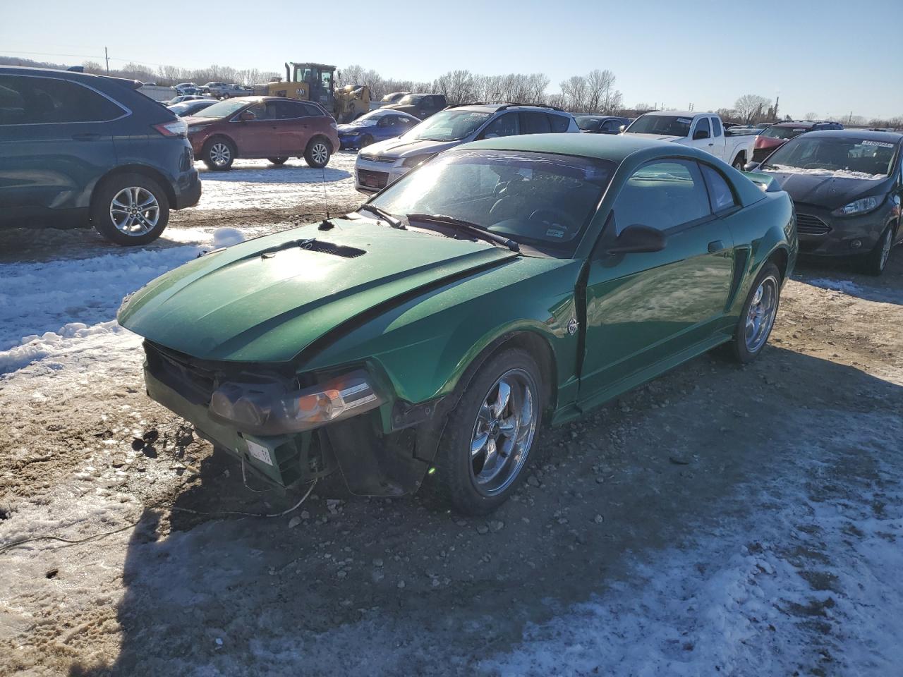  Salvage Ford Mustang