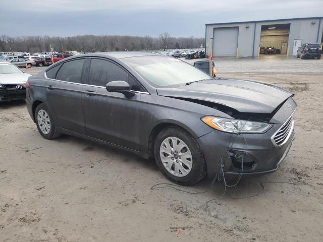 2019 FORD FUSION S - 3FA6P0G76KR161356