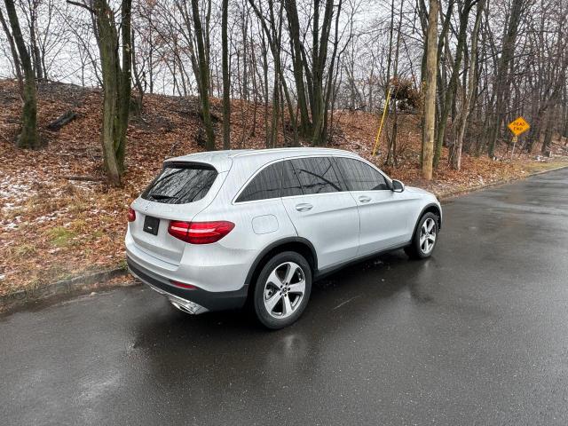 VIN WDC0G4JBXHV010434 2017 MERCEDES-BENZ GLC-CLASS no.4