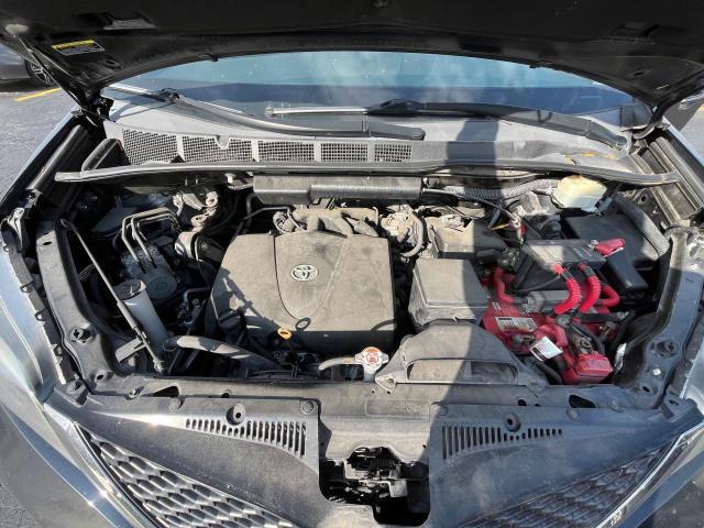 2017 TOYOTA SIENNA SE 5TDXZ3DCXHS814465