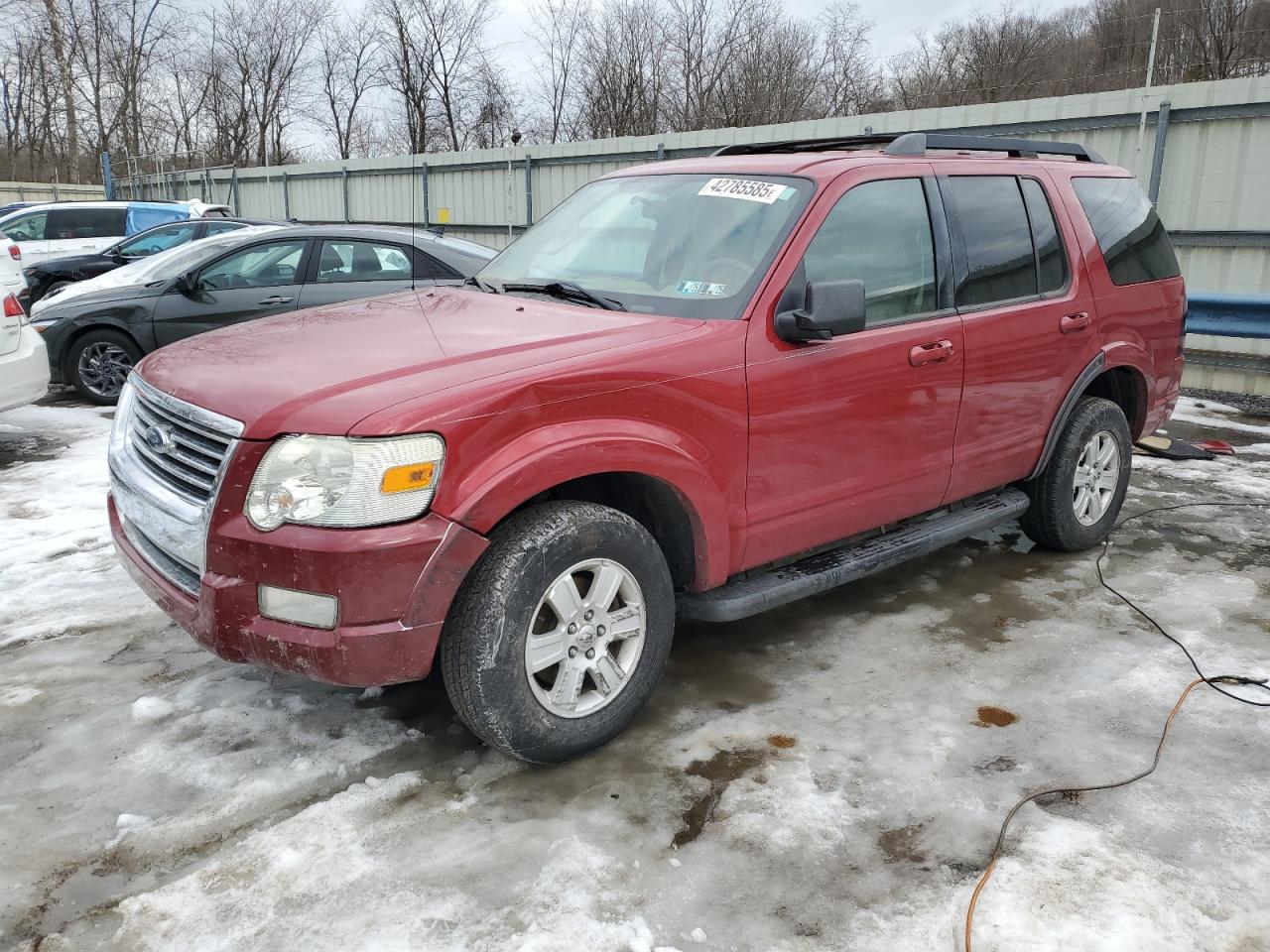  Salvage Ford Explorer