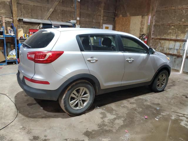 Vin: kndpb3a27c7320079, lot: 89047675, kia sportage base 20123