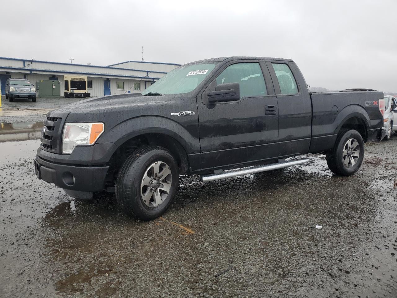 FORD F-150 SUPER CAB