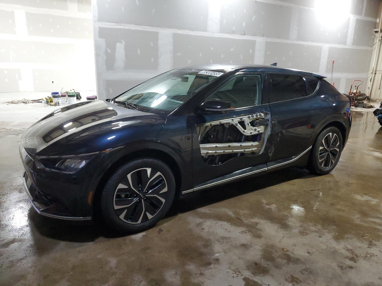 KNDC34LA1P5156643 KIA EV6 LIGHT 2023
