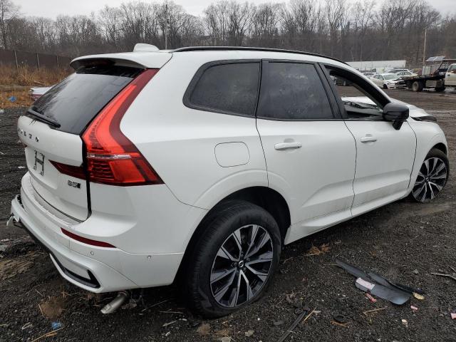 VOLVO XC60 PLUS 2023 white  gas YV4L12RW5P1388910 photo #4