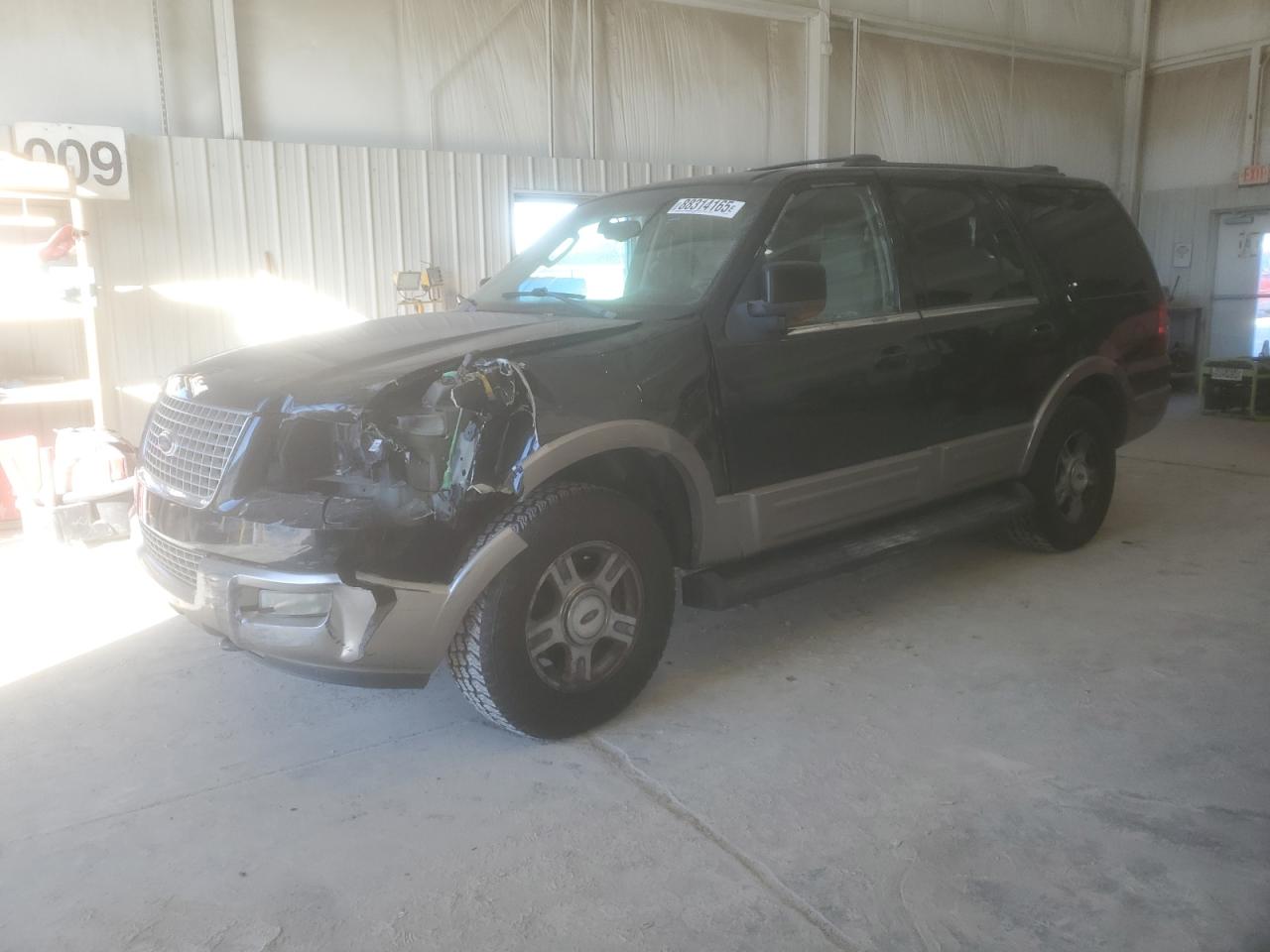  Salvage Ford Expedition