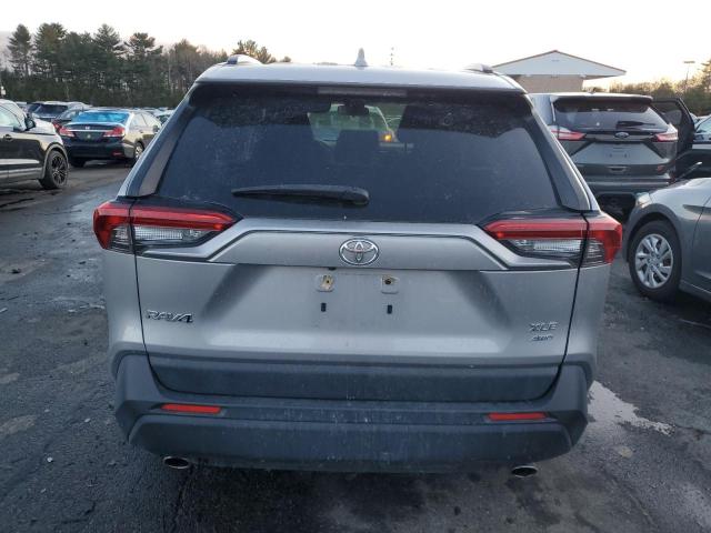 2021 TOYOTA RAV4 XLE - JTMP1RFV4MD077374