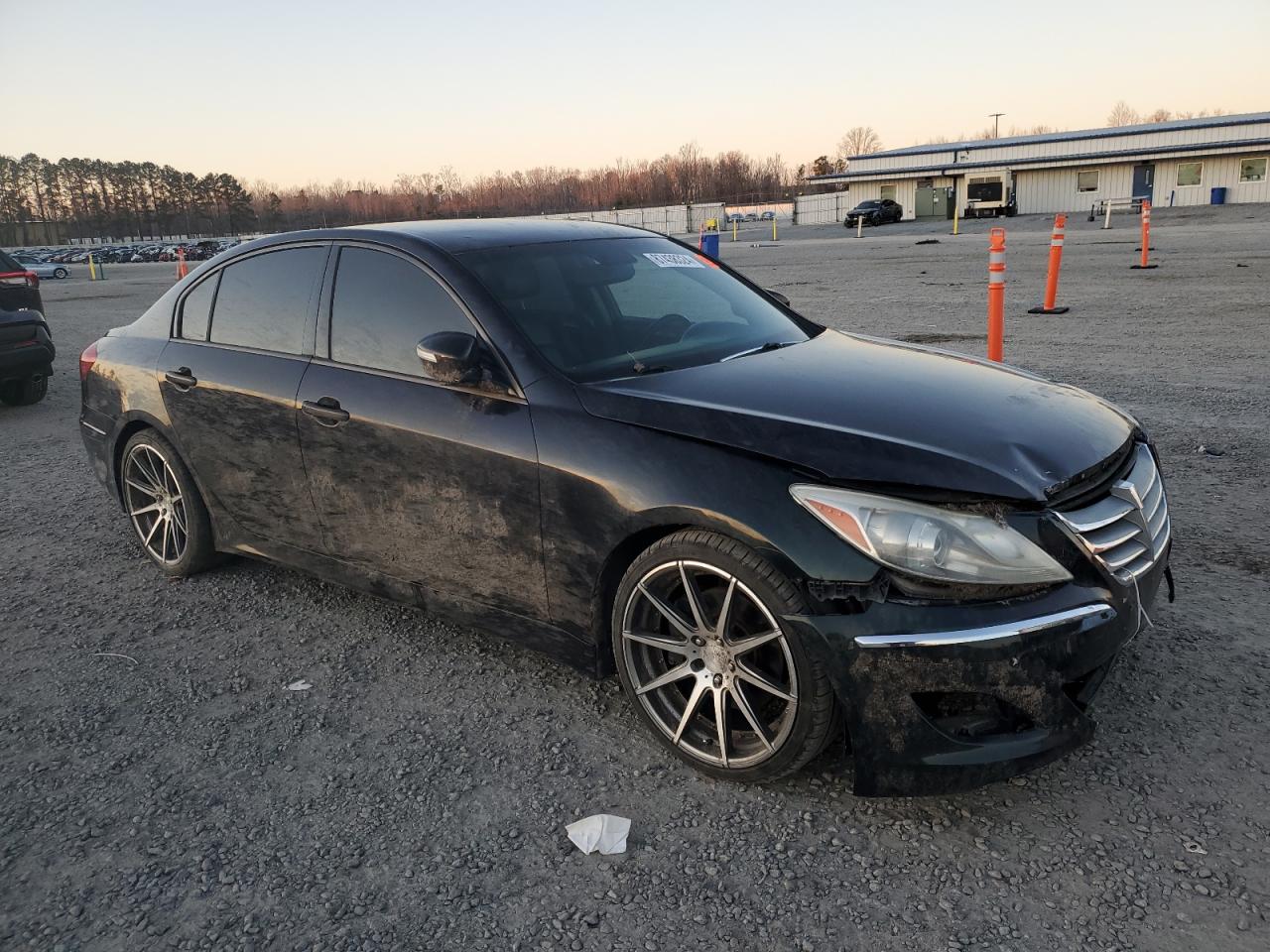 Lot #3045711316 2013 HYUNDAI GENESIS 3.