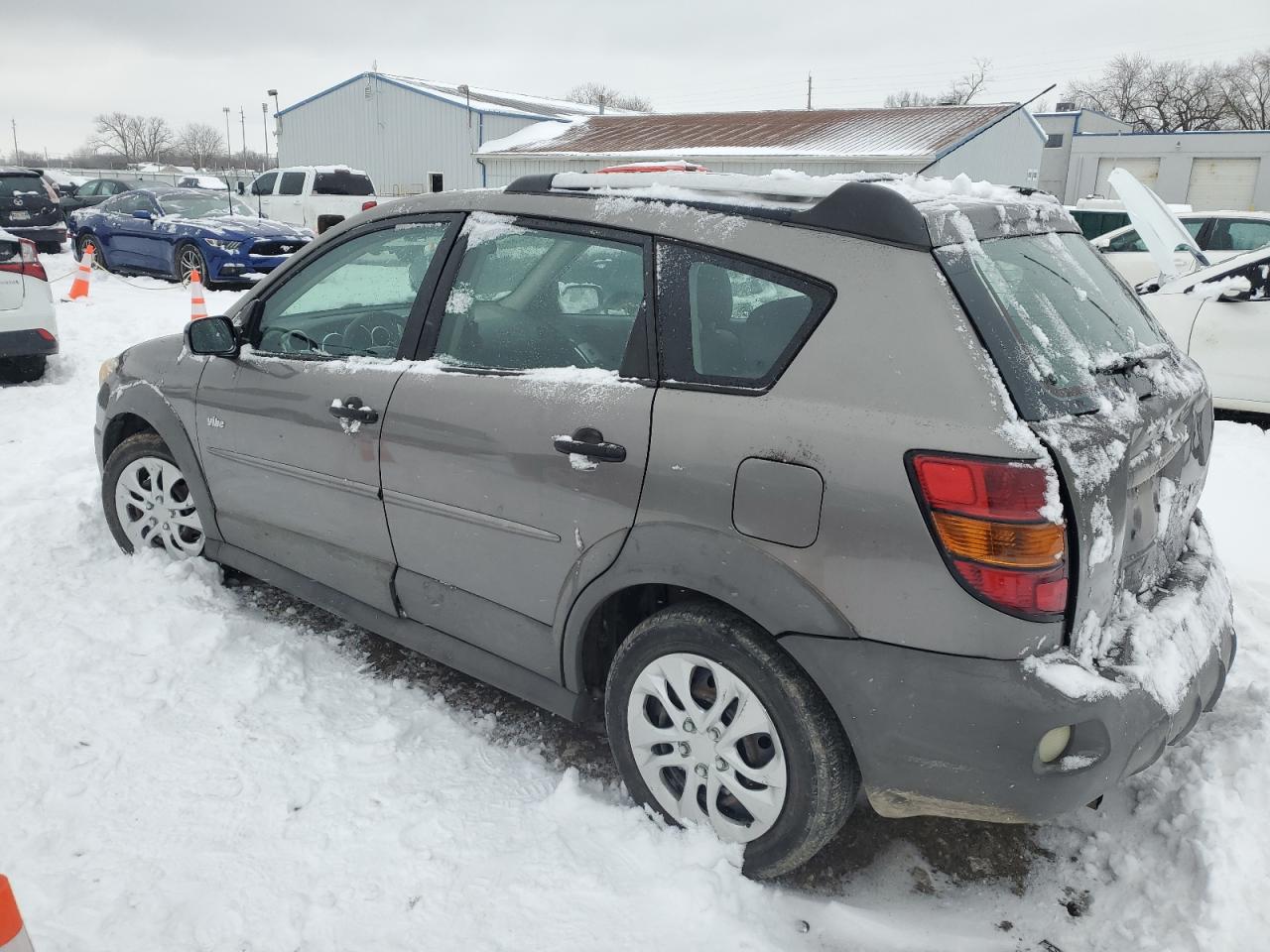 Lot #3049497666 2004 PONTIAC VIBE