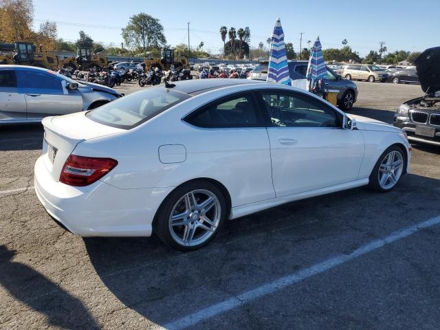 MERCEDES-BENZ C 250 2015 white  gas WDDGJ4HB3FG369353 photo #4