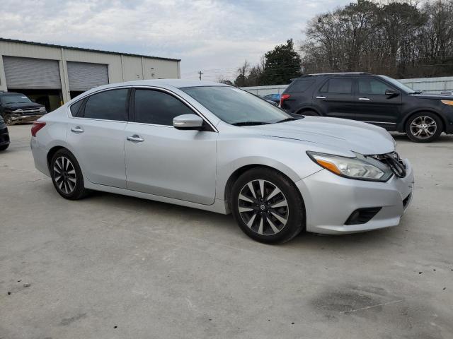 Vin: 1n4al3ap6jc136261, lot: 42904975, nissan altima 2.5 20184