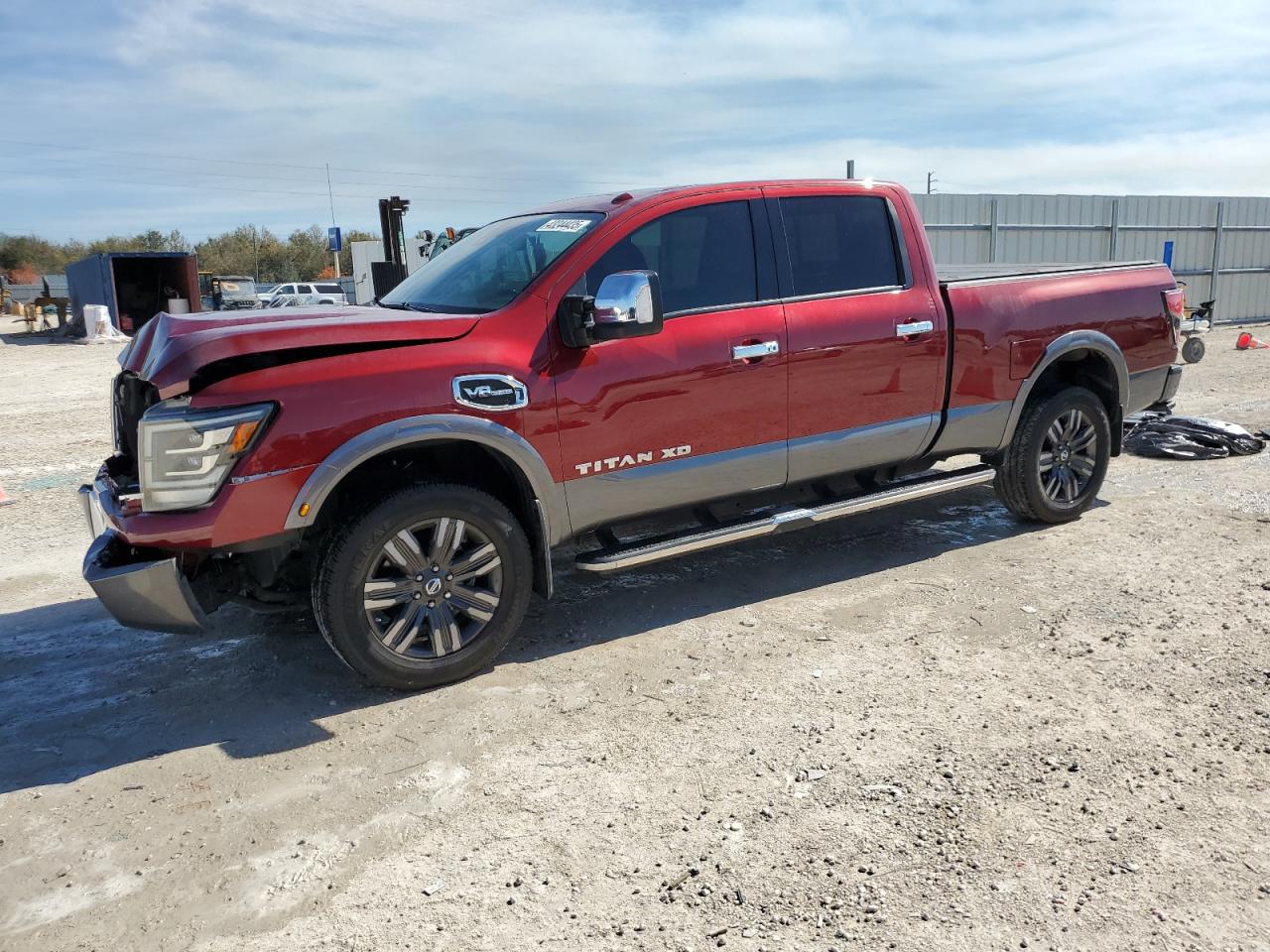 NISSAN TITAN SV