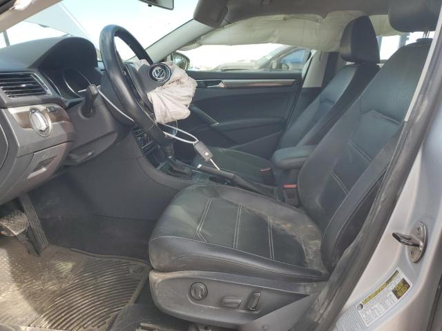 2017 VOLKSWAGEN PASSAT SE 1VWBT7A38HC073951