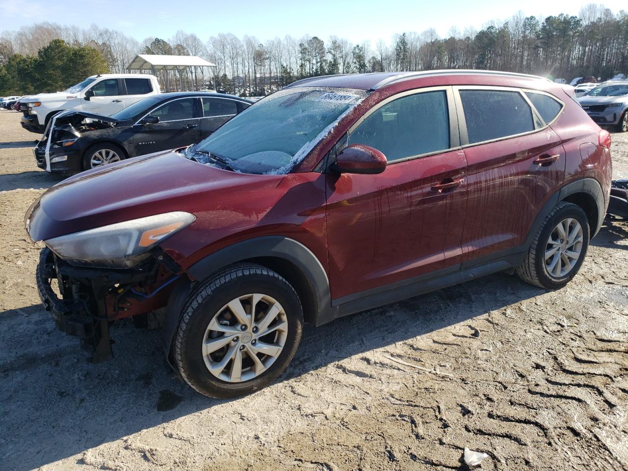  Salvage Hyundai TUCSON