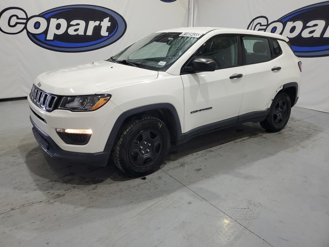  Salvage Jeep Compass