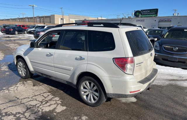 Vin: jf2shbdc3ch458804, lot: 89335305, subaru forester 2.5x premium 20123