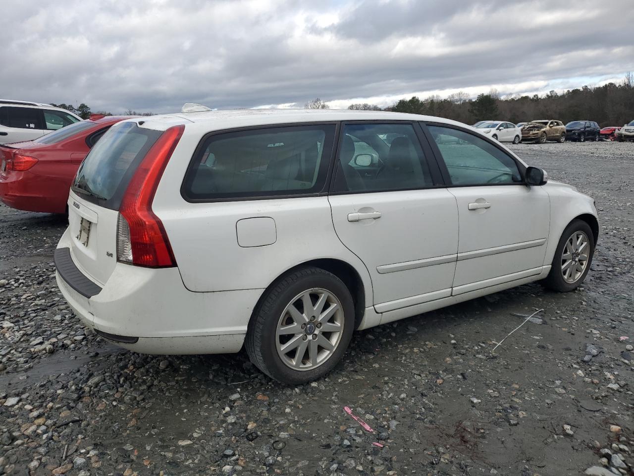 Lot #3048391734 2008 VOLVO V50 2.4I