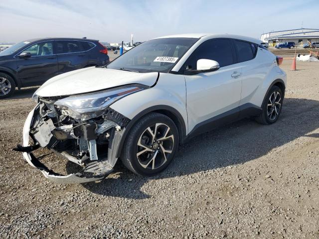 TOYOTA C-HR XLE