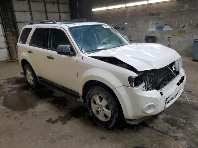 Vin: 1fmcu0dg7akc44268, lot: 43274405, ford escape xlt 20104