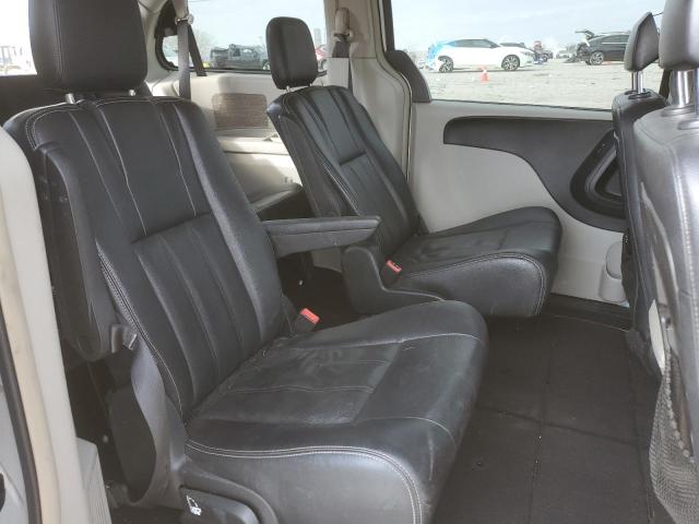 2016 CHRYSLER TOWN & COU 2C4RC1BG8GR110812