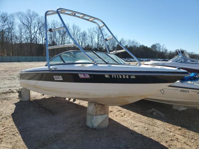 MASTERCRAFT PROSTAR 2000 white   MBCAXFL3K900 photo #1