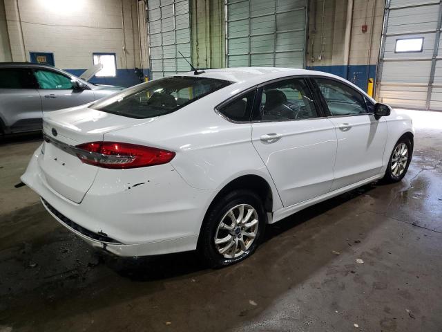 2018 FORD FUSION S - 3FA6P0G77JR203001