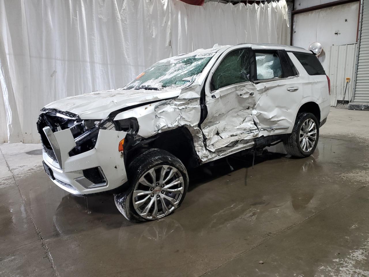 GMC YUKON DENALI