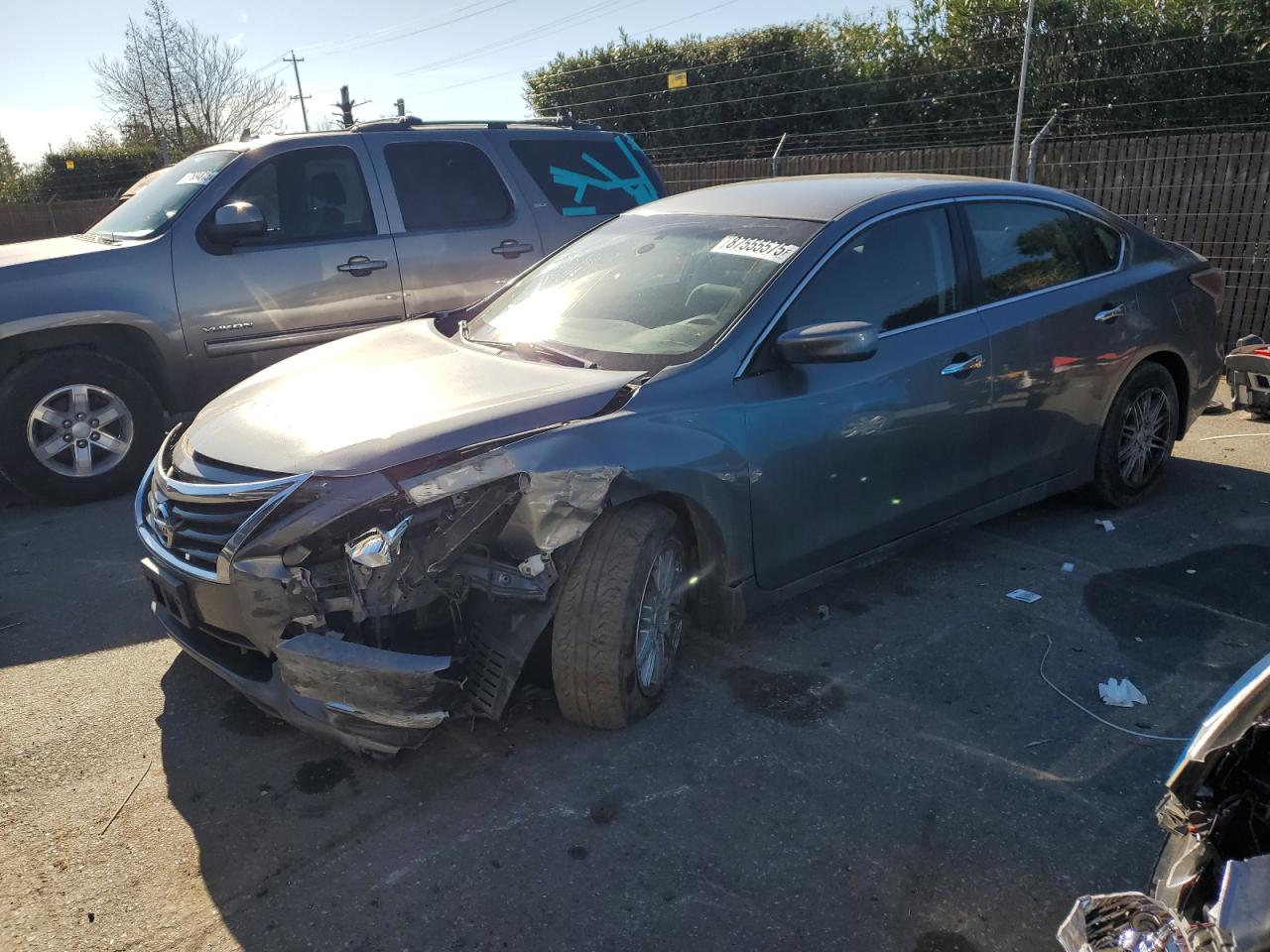  Salvage Nissan Altima